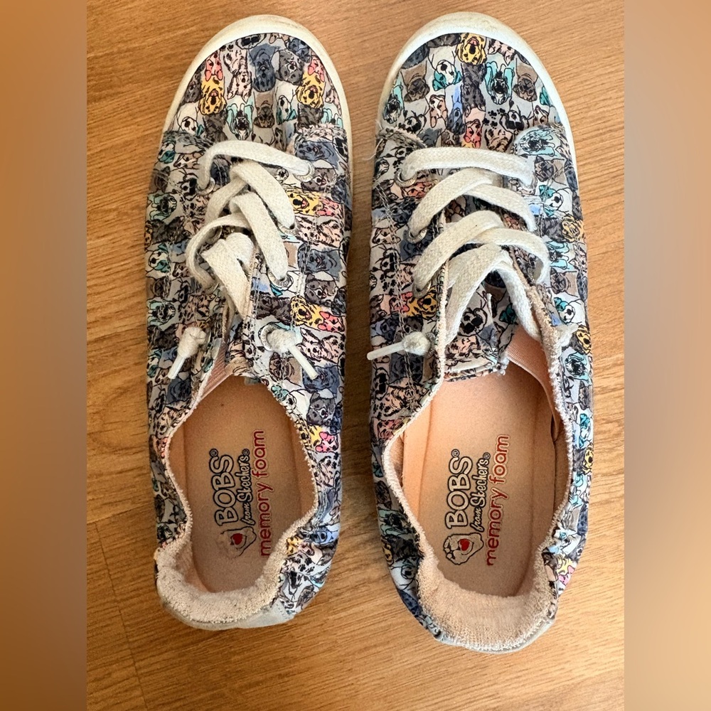 Skechers BOBS Beach Bingo casual slip-on sneakers with multi-colored dog print